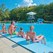 MESTO SKALICA: Prírodné kúpalisko s 50 m bazénom v Zlatníckej doline