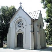 MESTO GALANTA: Pohrebná kaplnka rodiny Esterházyovcov