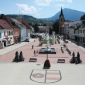 MESTO DOLNÝ KUBÍN: Námestie P.O.Hviezdoslava