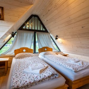 Jánošíkov dvor: Room in the wooden house