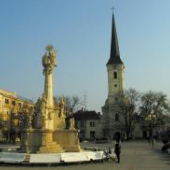 MESTO NOVÉ ZÁMKY: Zrekonštruovaná socha Sv. Trojice na Hlavnom námestí