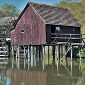 Kraj Trnawski: Vodný kolový mlyn v Tomášikove