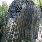 Besztercebányai régió: Kamenný vodopád Šiatorská Bukovinka